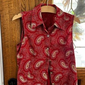 Red Paisley Sleeveless Button-Up Top
